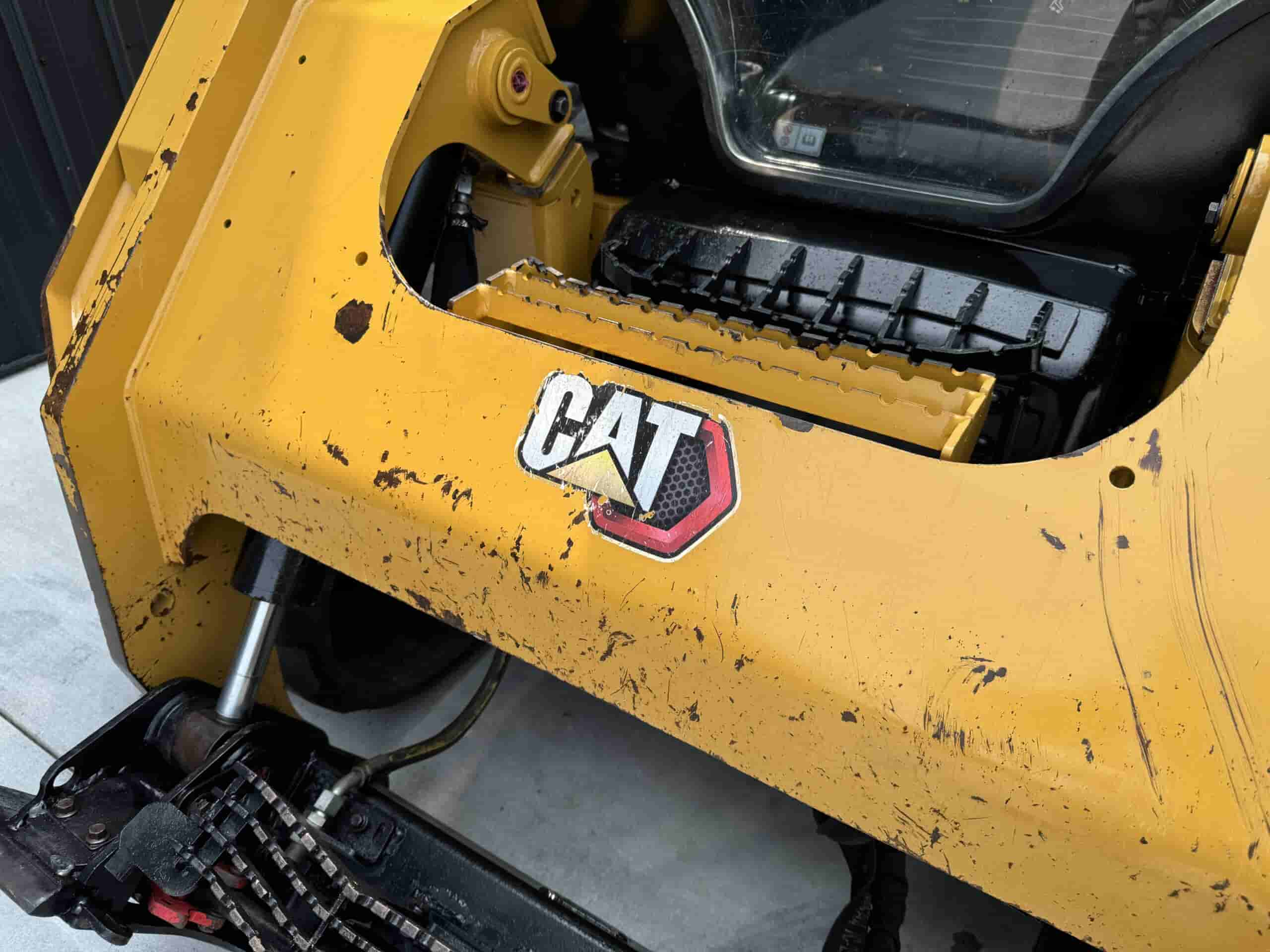 2021 CAT 289D3
